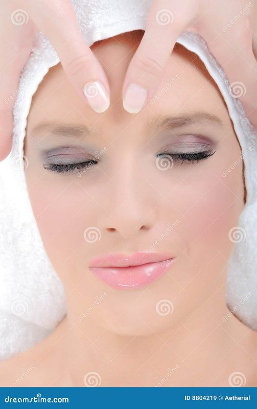 12 Tipos de Masaje Terapéutico: ¿Cuál es el adecuado para ti? 12 Tipos de Masaje Terapéutico: ¿Cuál es el adecuado para ti?